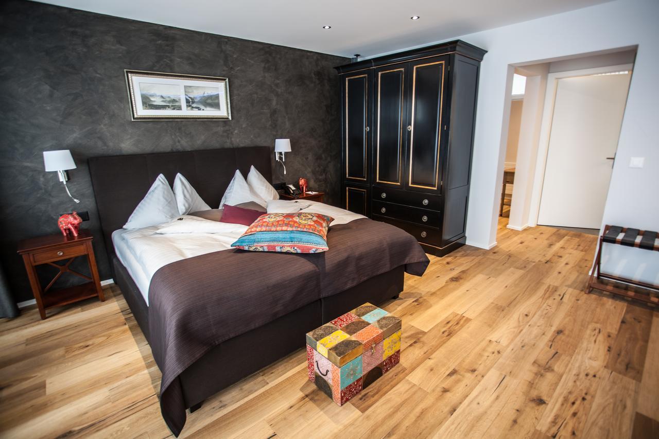 Hotel Riviera Loft Weggis Esterno foto